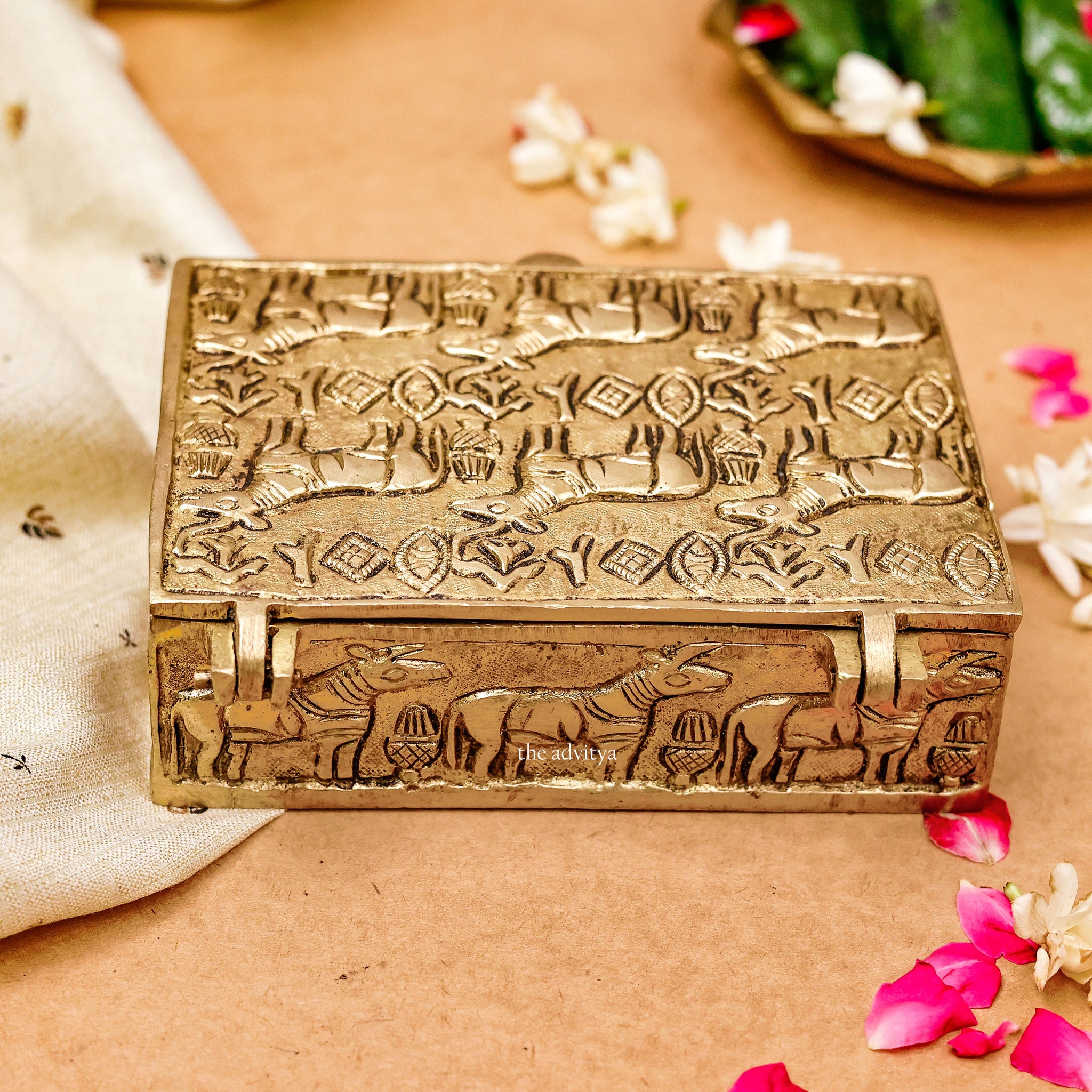 surmedani,storebox,sindoorbox,packet,organiser,ketli,jwellarybox,Mohenjo Daro Storage Box