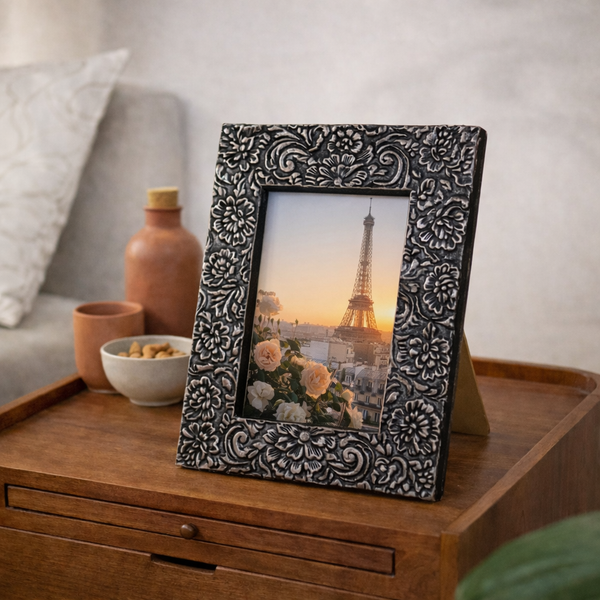 Photo Frame | Aluminium | Black | Table Decor | Gift - 6.5 X 8.5 Inch