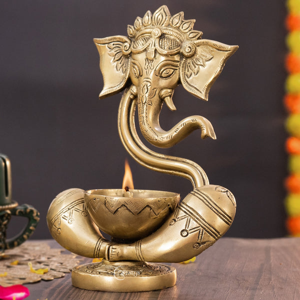 Brass Ganesha Idol with Akhand Diya