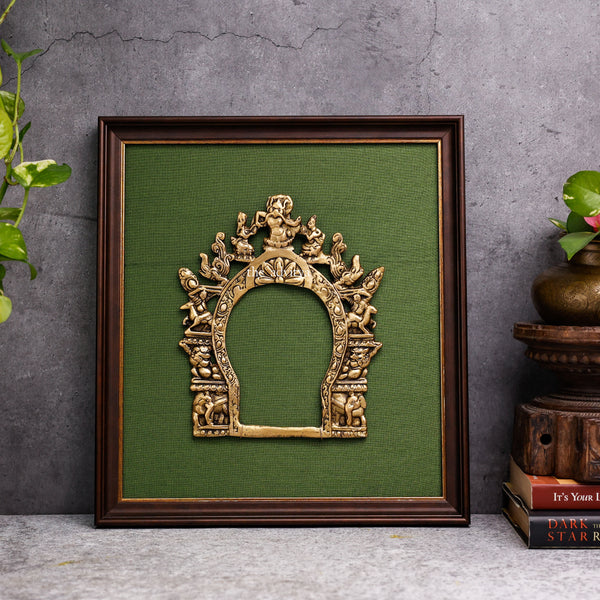 Brass Prabhavali with South Indian Single Fabric Frame