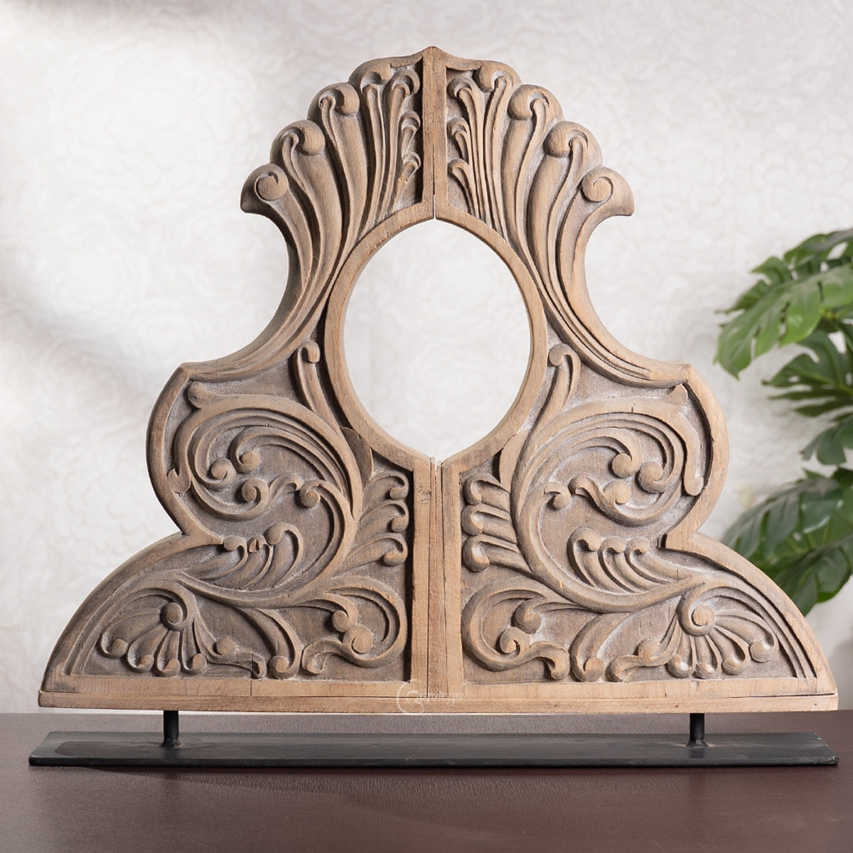 Vintage Carved Wooden Pediment Decor with Ornate Floral Design