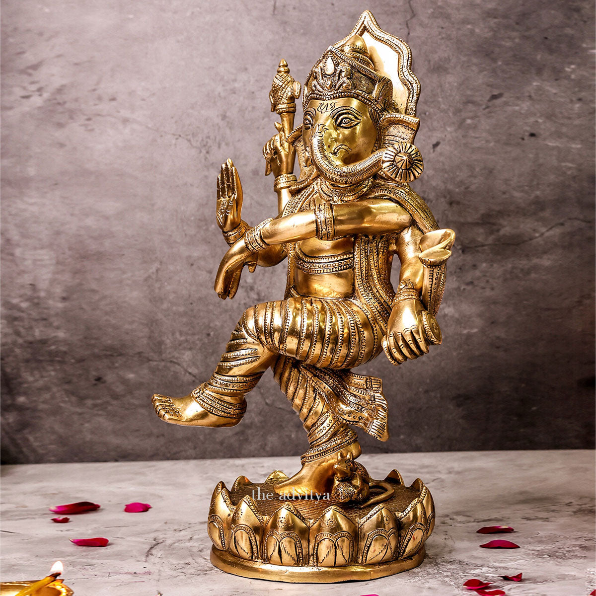 Ganesha,Ganepati,Ganasha,Ganapati,Gajanand,Gajananaa,Gajanana,Ekadanta,Brass Dancing Ganesh Large
