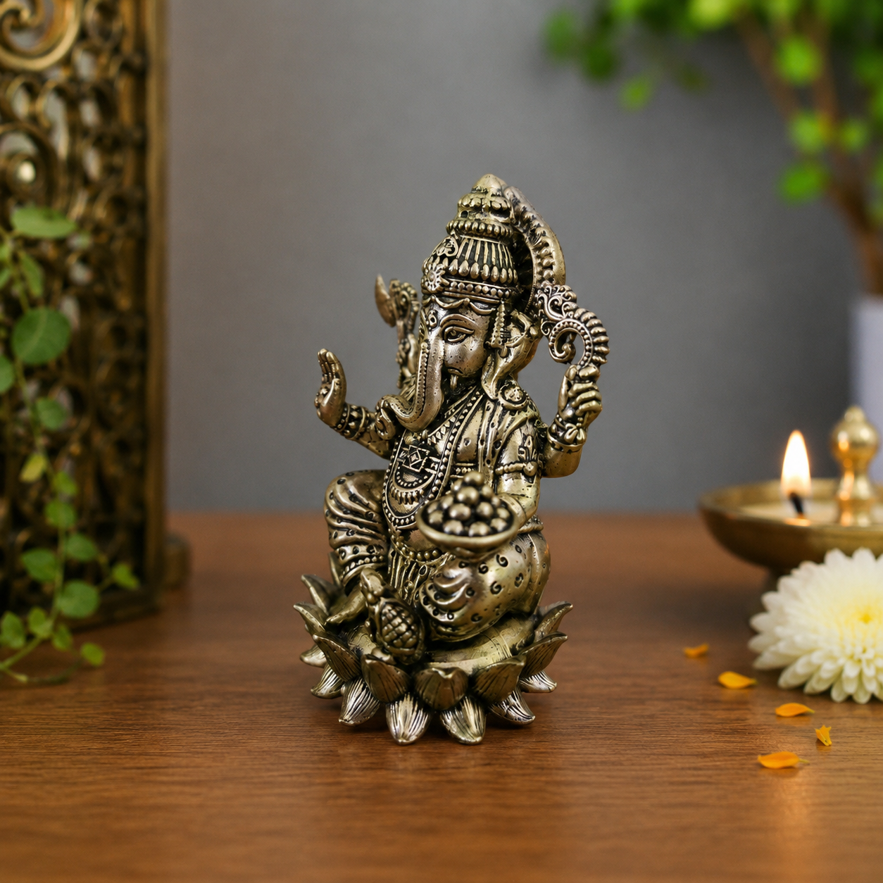 Super fine Brass Ganesha Statue