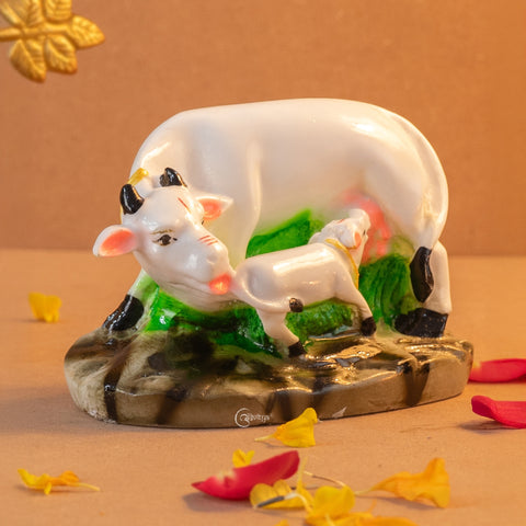 Marble Dust Cow with Calf Idol