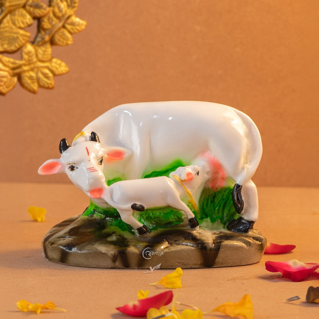 Marble Dust Cow with Calf Idol