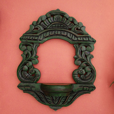 Wooden Carved Handpainted Green Bracket With Mango Leaf Kalash