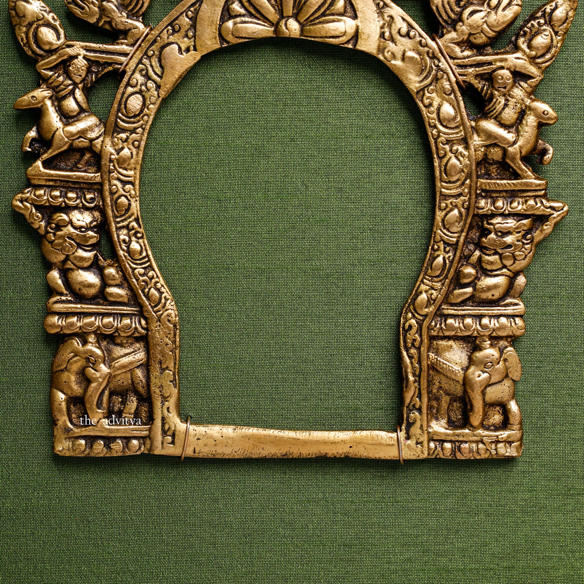 Brass Prabhavali with South Indian Single Fabric Frame