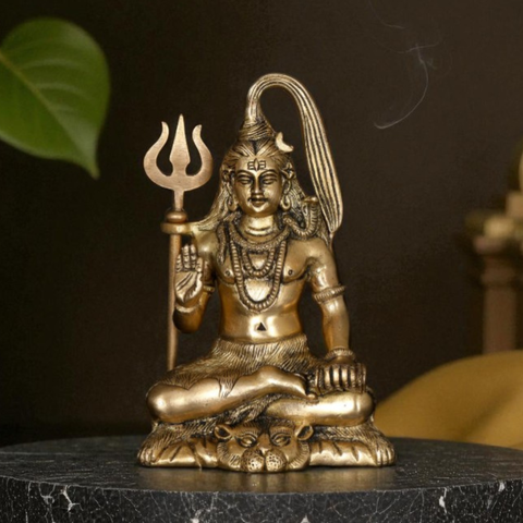 Blessing Lord Shiva Statue