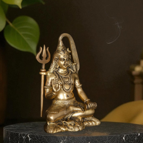 Blessing Lord Shiva Statue