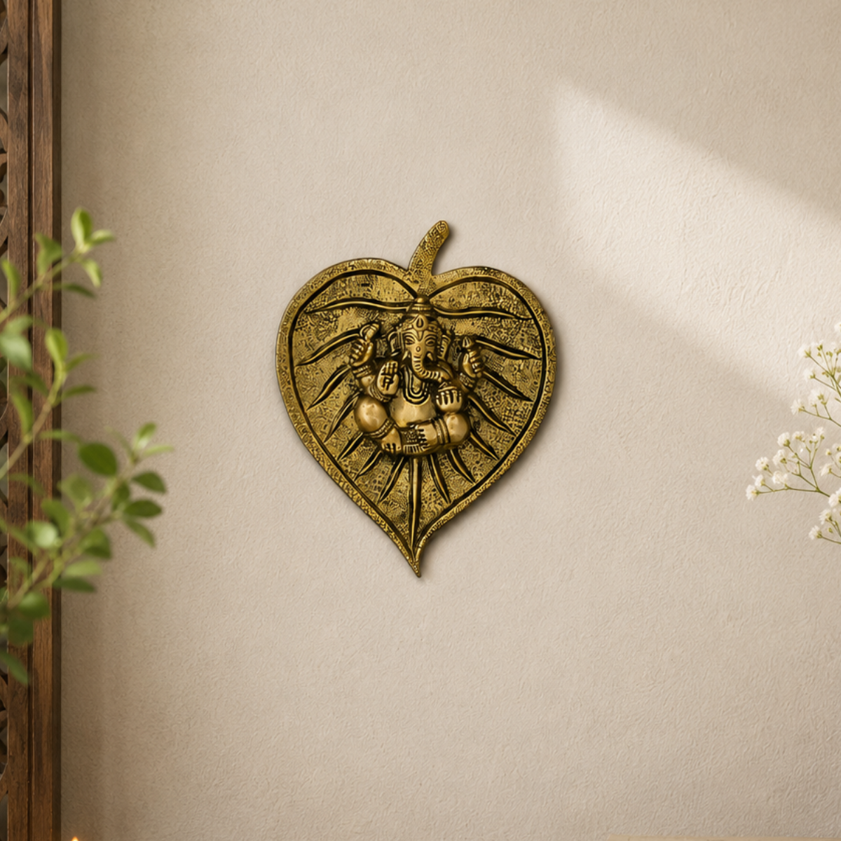Hanging Ganesha Leaf