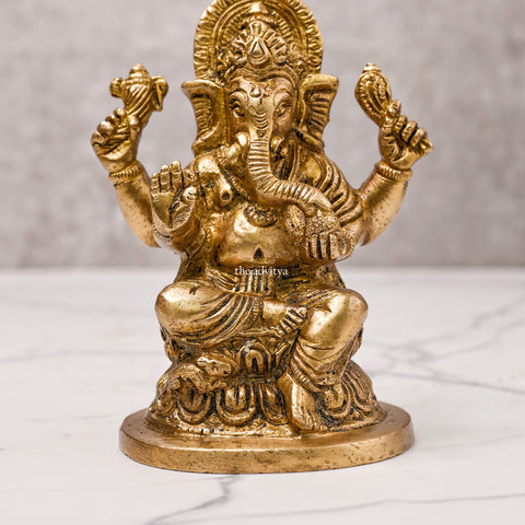 Vighneswari,Vakratund Laksmi,Ganesh Laxmi, Lambodari Lakshmi,Ekadanta Laksmi,Brass Superfine Ganesh & Lakshmi Idol Set