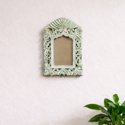 Photo Frame | Wooden Build | Wall Hanging | green color | 7.5 X 11 Inches