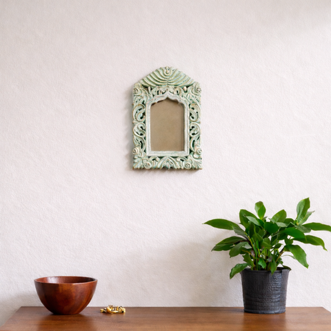 Photo Frame | Wooden Build | Wall Hanging | green color | 7.5 X 11 Inches