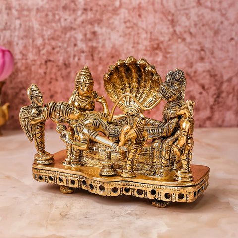 Visnhu,Nraayan,Hari,Pradyumna,Kamala-Natha,Brass idol of vishnu padmanath