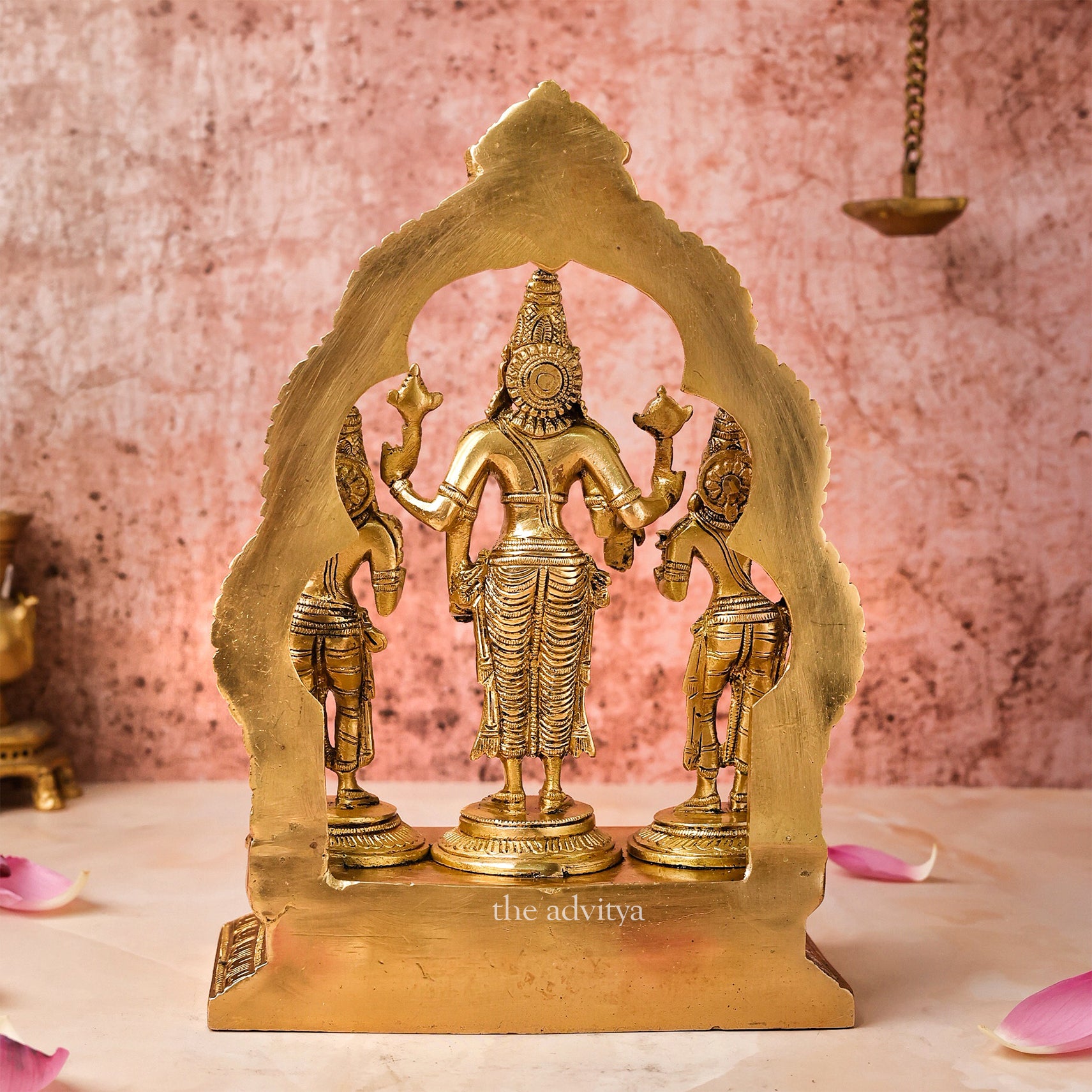 Visnhu,Nraayan,Hari,Pradyumna,Kamala-Natha,Lord Vishnu With Bhudevi & Sridevi Same Base