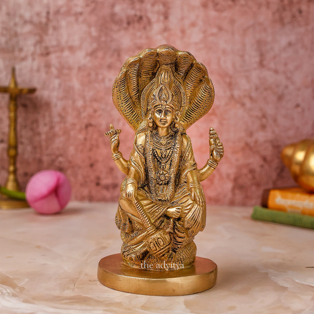 Visnhu,Nraayan,Hari,Pradyumna,Kamala-Natha,Brass Lord Vishnu With Snake