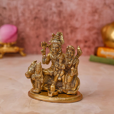 Mahadeva,Maheshvara,Neelakantha,Mrityunjaya,Kailashapati,shiv,Bholenath,Shiv Parivar With Base & Shivling (Small)