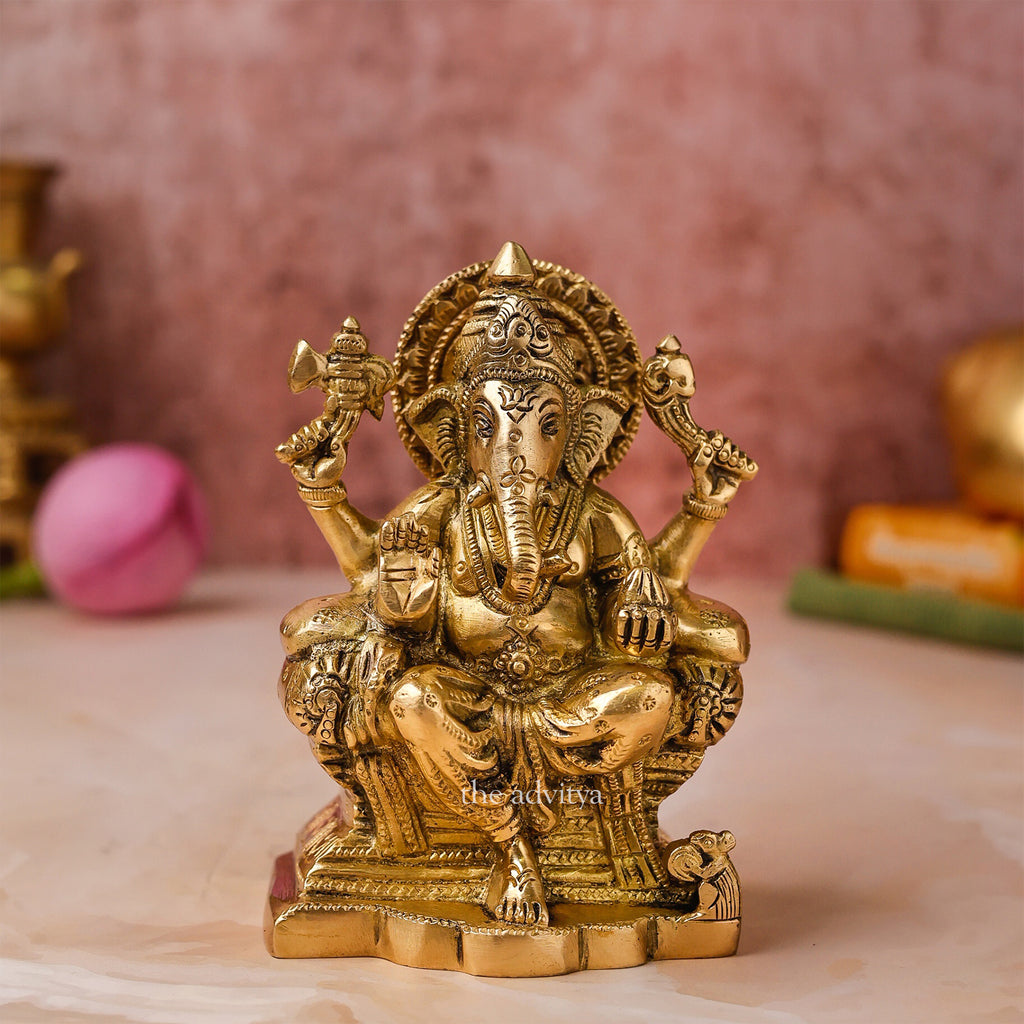 Ganesha,Ganepati,Ganasha,Ganapati,Gajanand,Gajananaa,Gajanana,Ekadanta,Raja Ganesha Brass Statue