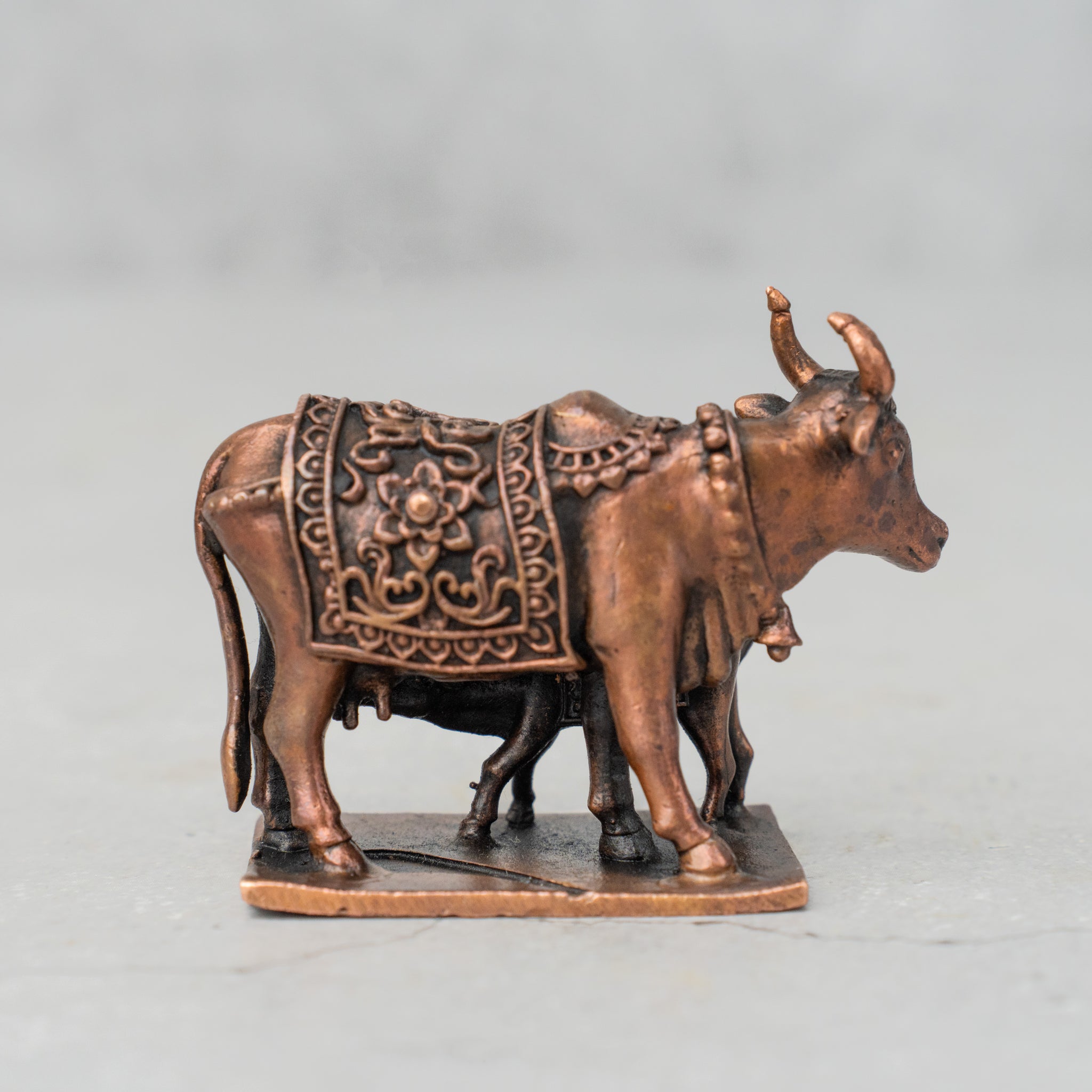 Copper Cow With Calf statue
