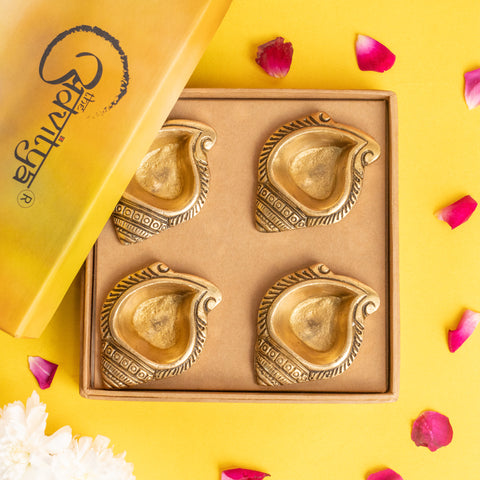 Brass Shank Diya Set of 4 Hamper