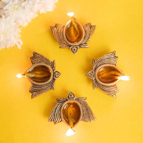 Brass Lotus Diya Set of 4 Hamper