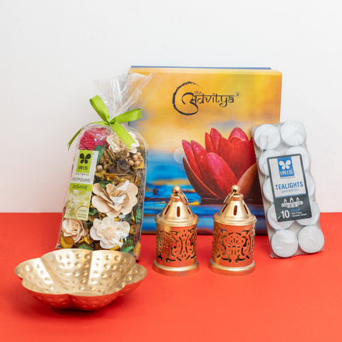 Metal Urli with Moroccan Lantern and Potpourri Gift Set