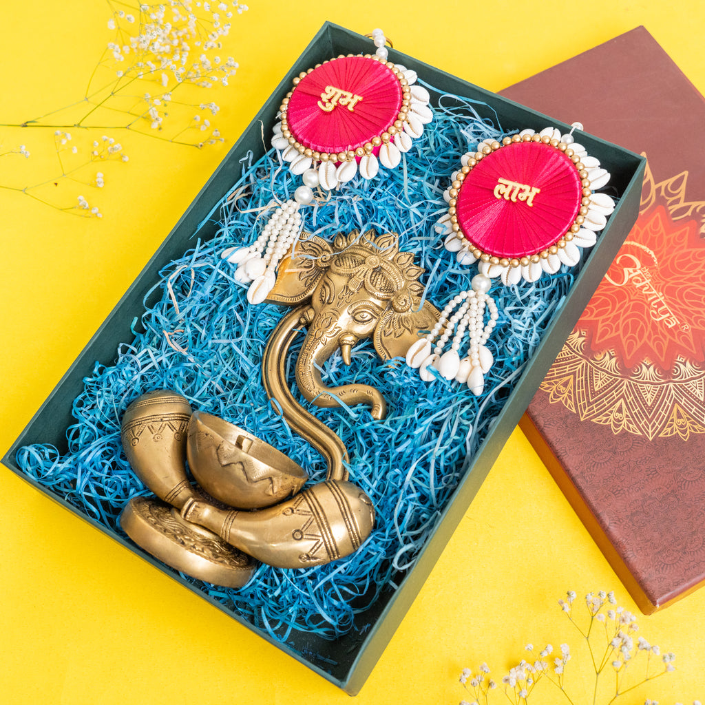 Ganesha Idol with Diya and Shubh-Labh Gift Set/Hamper