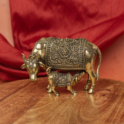 Superfine Brass Cow with Calf Statue (Kamadhenu)