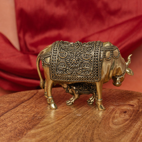 Superfine Brass Cow with Calf Statue (Kamadhenu)