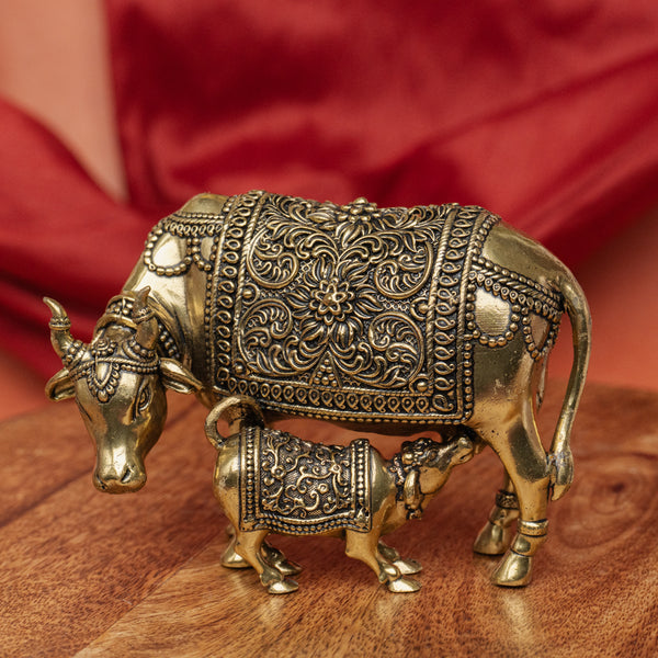 Superfine Brass Cow with Calf Statue (Kamadhenu)