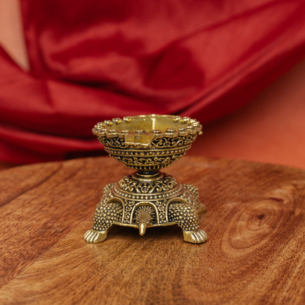 Brass Tortoise Vastu Diya – Traditional Feng Shui & Table Decor for Home, Office & Positive Energy