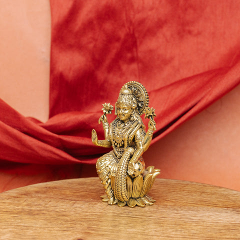 Superfine Brass Laxmi Idol – Symbol of Wealth & Prosperity