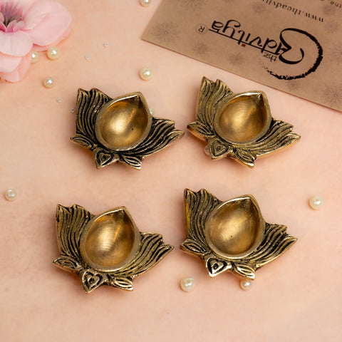 Brass Lotus Diya Set of 4 Hamper