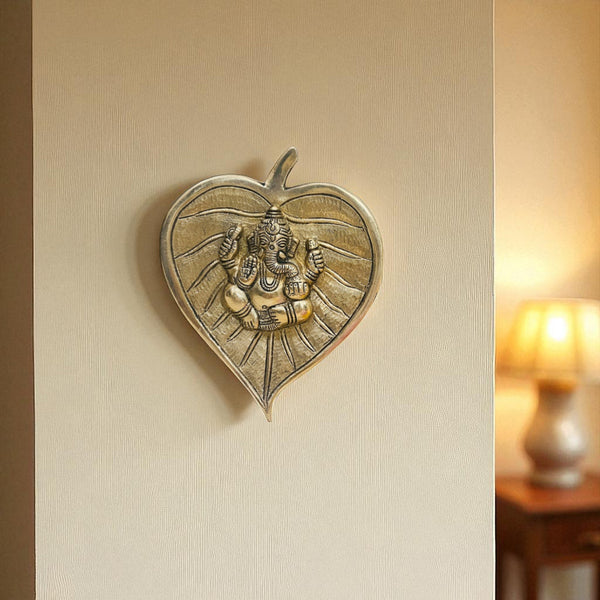 Hanging Ganesha Leaf