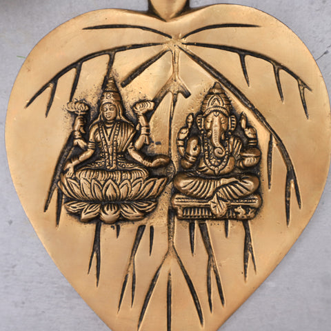 Brass Ganesh & laxmi Wall Hanging On Leaf