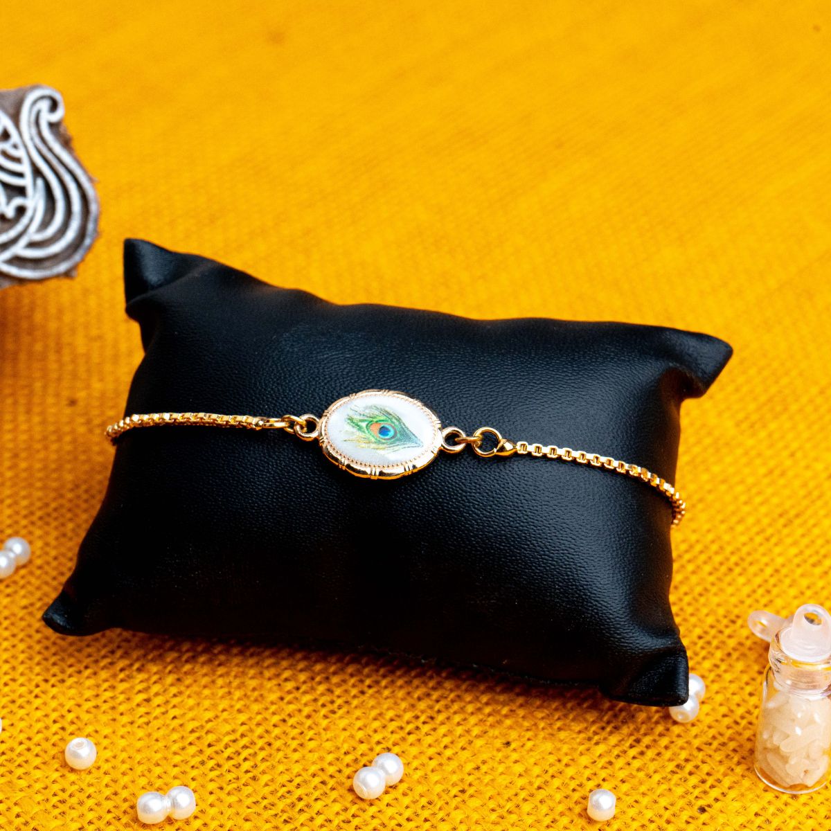 Mor Pankh Ajdustable Bracelet Rakhi for Sister & Bhabhi (Roli + Chawal)