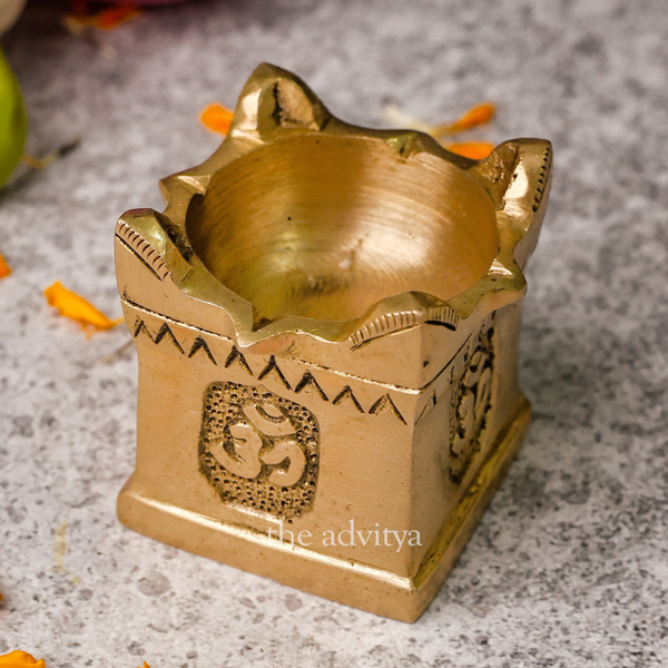 Brass Tulsi Diya (Lamp)