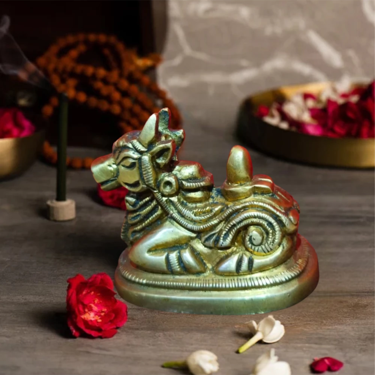 nandi,nandideva,nandibull,Nandi Statue With Shivling On Back