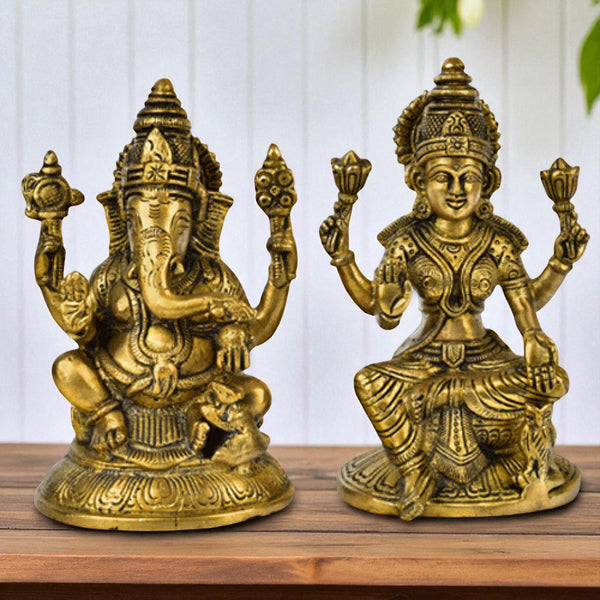 Ganesha Laxmi Idol Pair on Round base