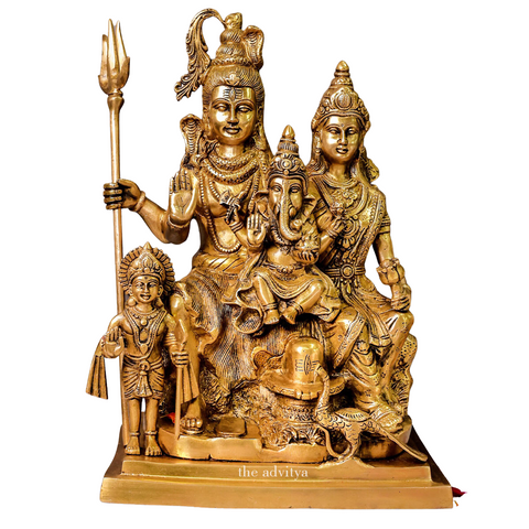 Mahadeva,Maheshvara,Neelakantha,Mrityunjaya,Kailashapati,shiv,Bholenath,Brass Shiva Parivar