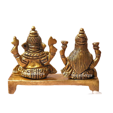 Vighneswari,Vakratund Laksmi,Ganesh Laxmi, Lambodari Lakshmi,Ekadanta Laksmi,Ganesh Laxmi on Same Base - Small