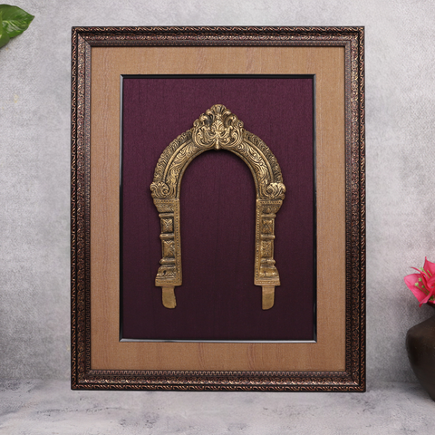 Vintage Brass Prabhavali on Dual Fabric Frame