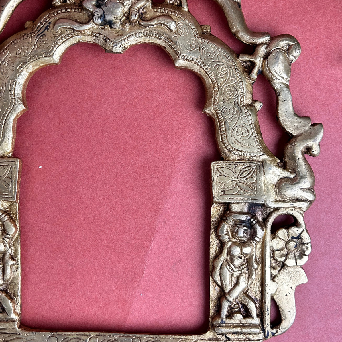 Prabhavali Lady statues Brass Wall Hanging