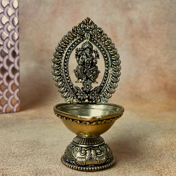 Antique Finish Superfine Brass Ganesh Diya Oil Lamp for Pooja, Home Temple & Festive Decor ( 5 Inch )