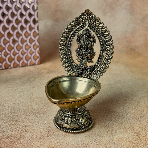 Antique Finish Superfine Brass Ganesh Diya Oil Lamp for Pooja, Home Temple & Festive Decor ( 5 Inch )