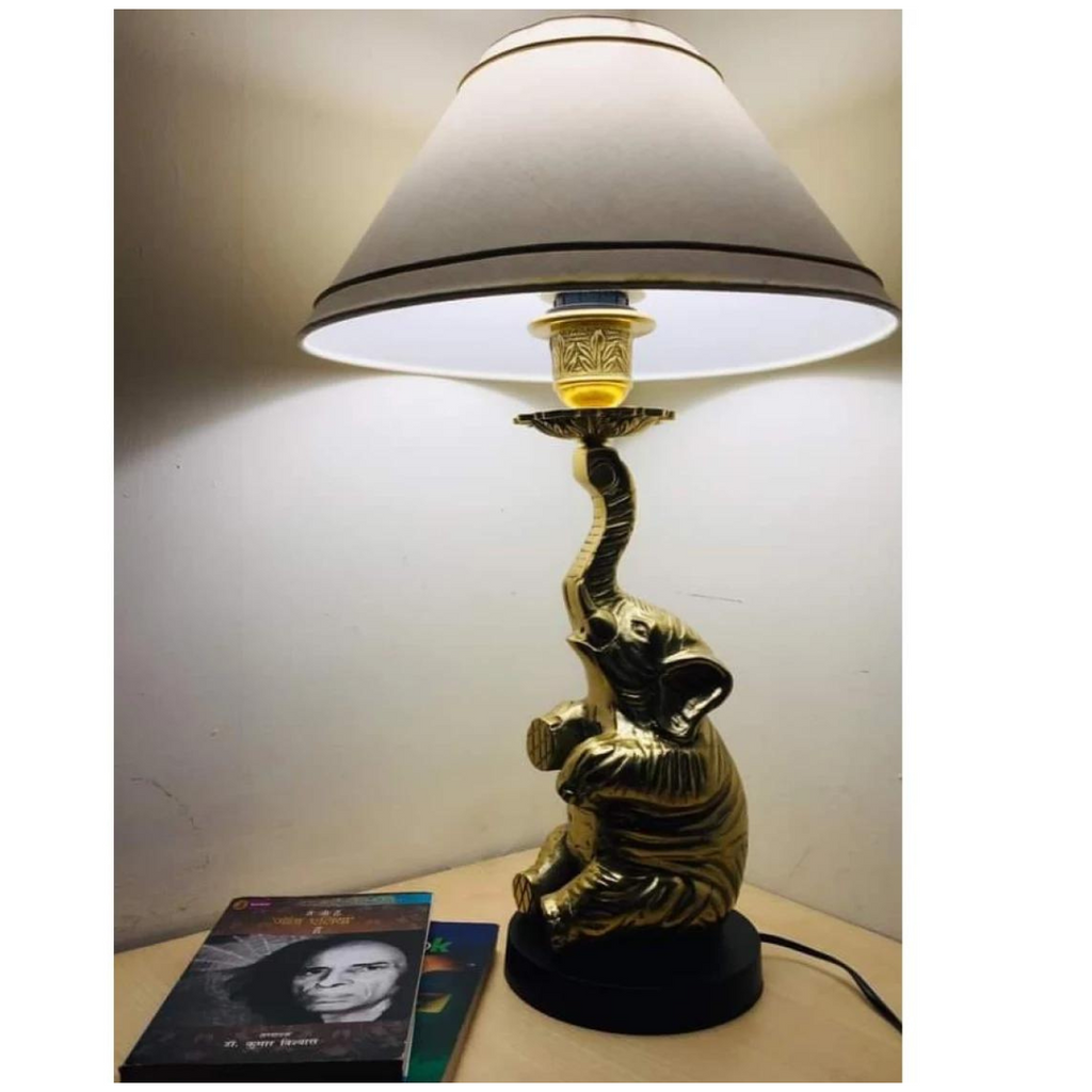 searchlight,lattern,gaslight,bulblight,Tablelight,Metal Elephant Lamp