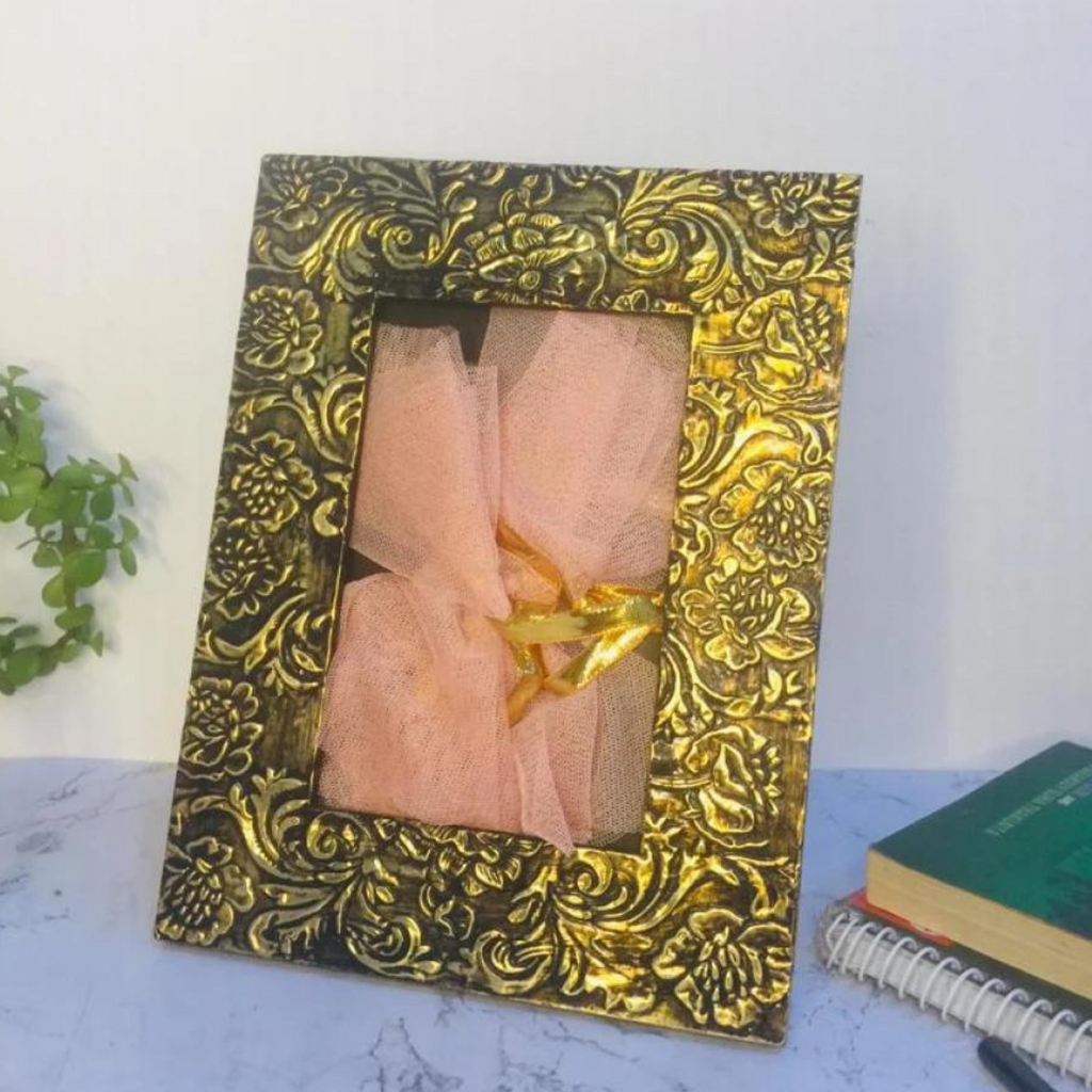 Photographic frame,Photograph holderPicture border,picture frame,Metal Golden Photo Frame