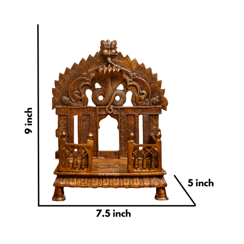 Brass Superfine Seshnag Singhasan with Prabhavali