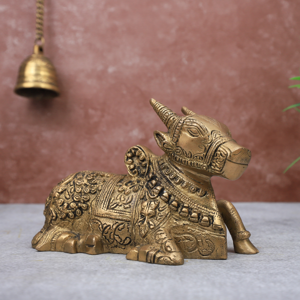 Brass Nandi Maharaj statue for home and mandir decor.