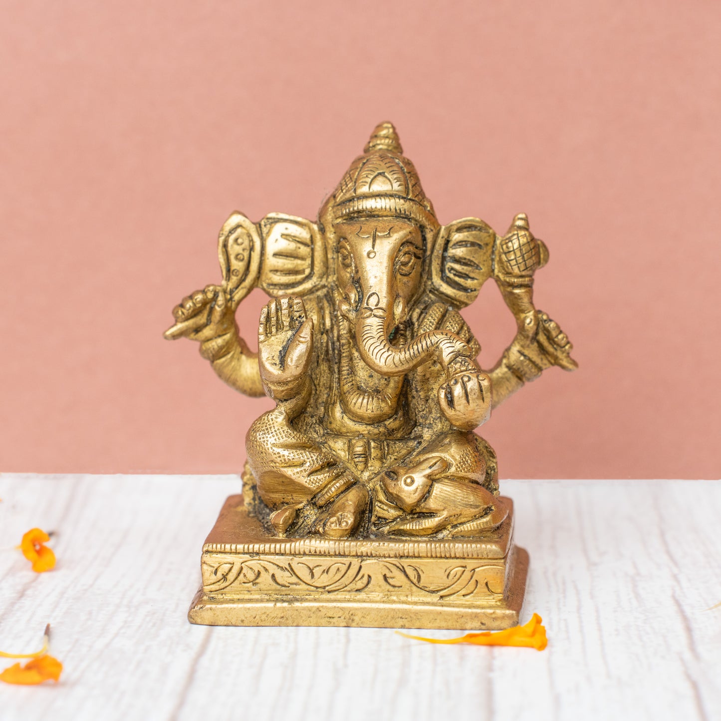 3.2-inch Ganesh Idol in brass for pooja
